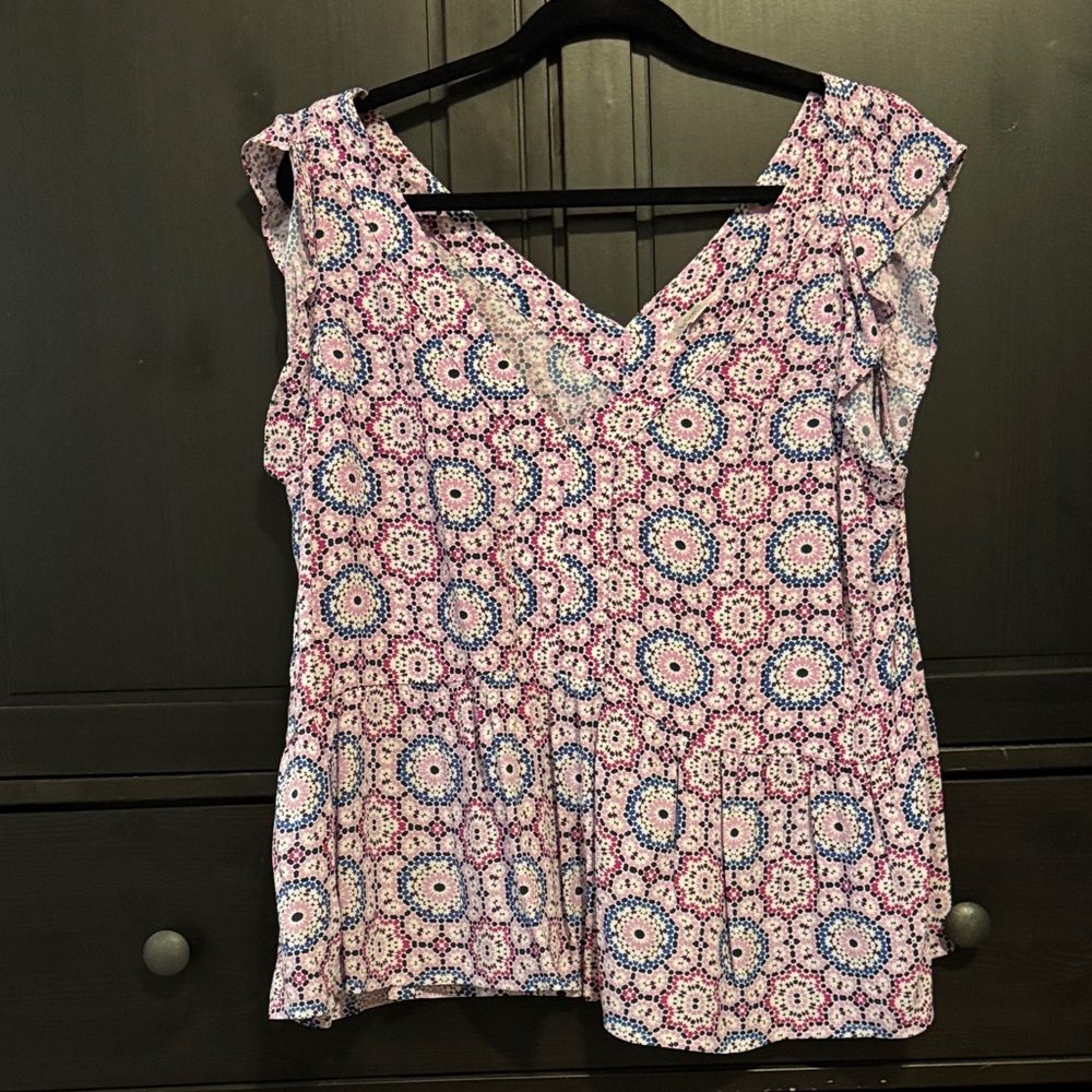 LOFT Floral Patterned Women's Top
